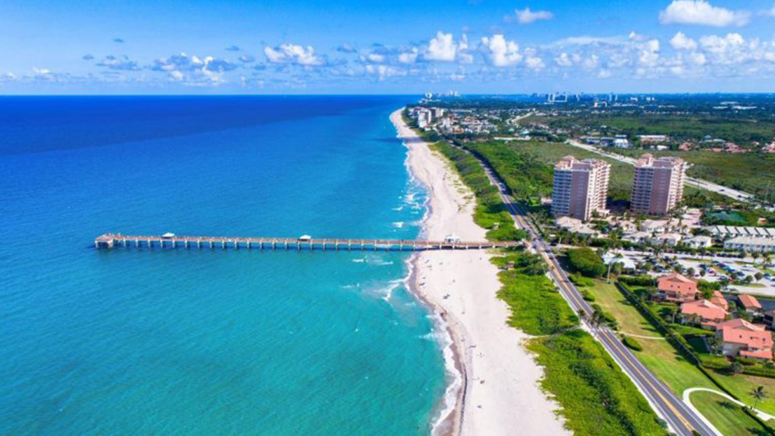 Juno Beach coastline and pier in South Florida