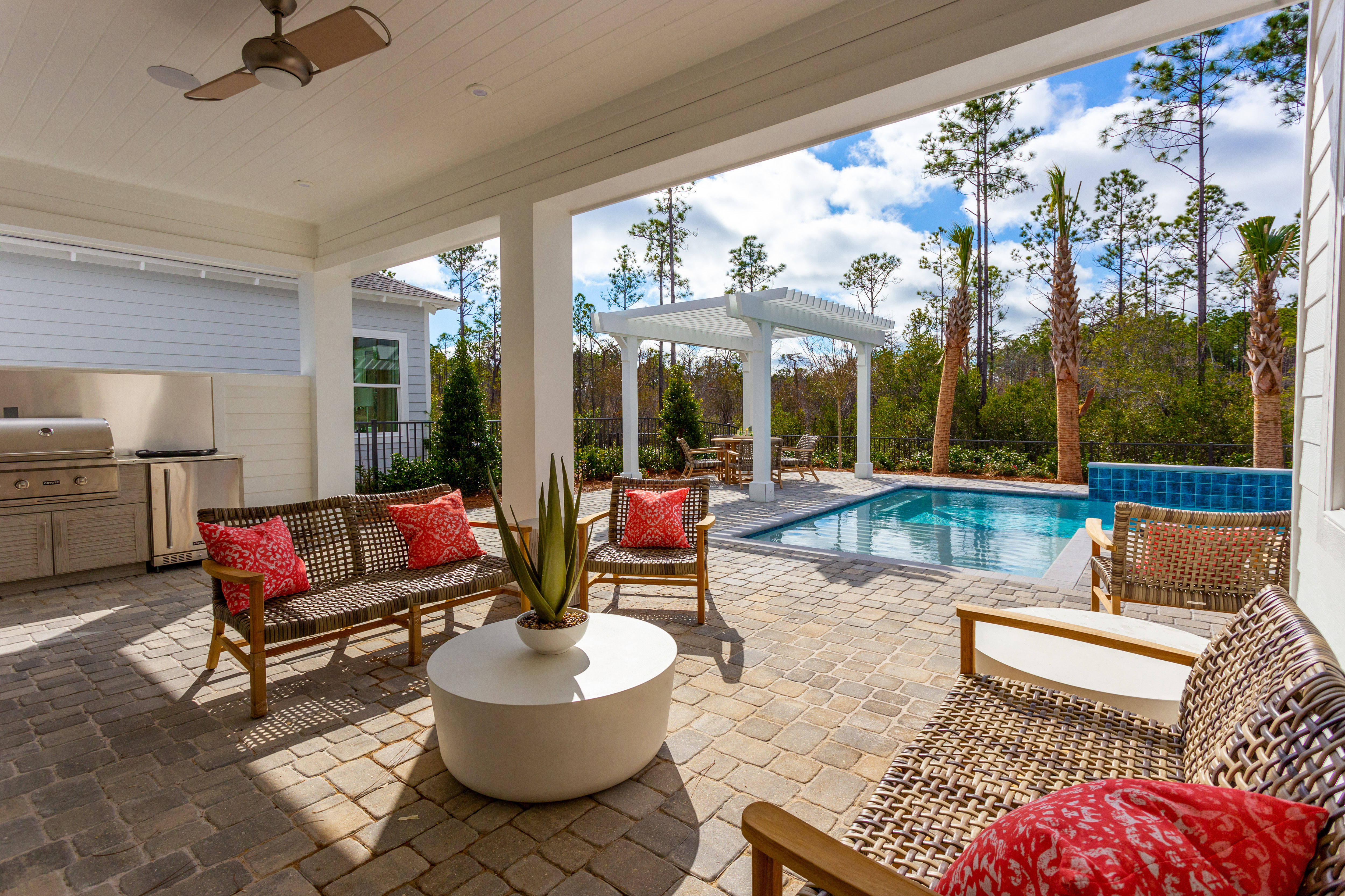 Artistry Palm Beach Outdoor Living Gallery