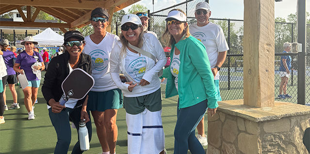 Group Photo of Pickleball Players