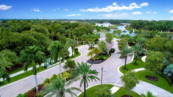 new homes in palm beach gardens, pool, fitness center, clubhouse and amenities