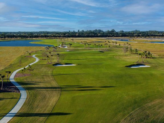 Hole 17 | Approach | Astor Creek Golf & Country Club 