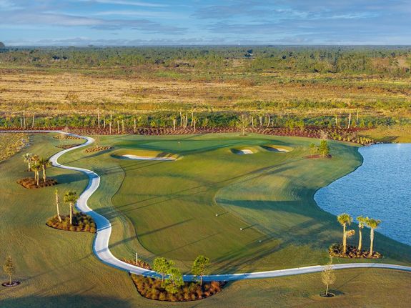 Hole 2 | Approach | Astor Creek Golf & Country Club 