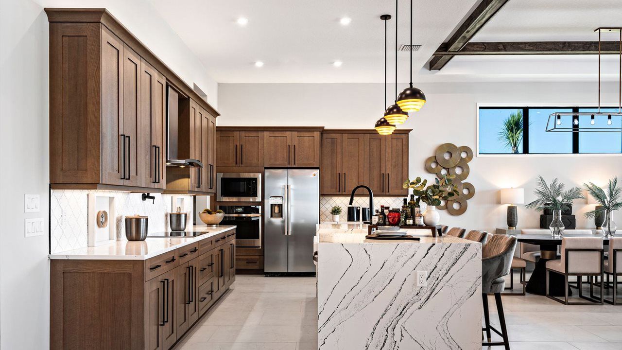 Sophia Model | Astor Creek Golf & Country Club