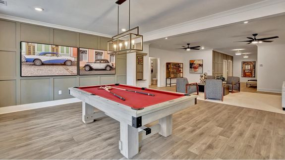 Game Room & Expansive Sitting area | Daylight Basement