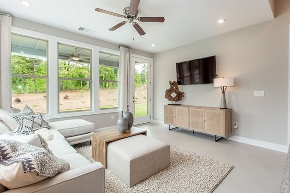2 bedroom homes in hoschton ga, active adult community in hoschton ga, cresswind georgia, kolter homes