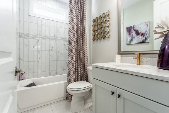 hazel model home bathroom 3