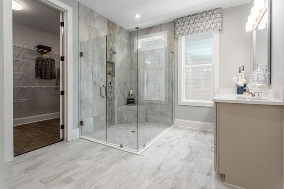 poplar model home master bath