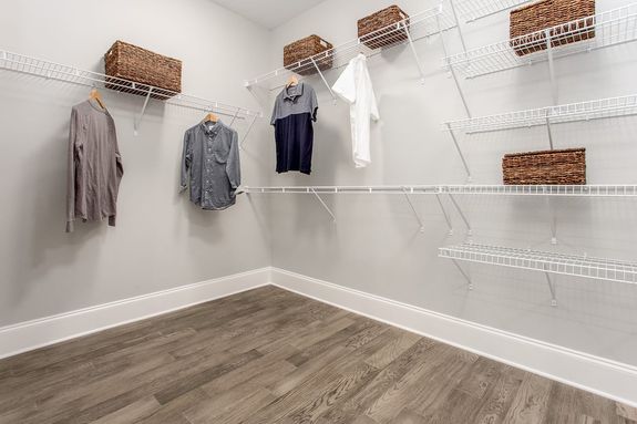 poplar model home master suite closet