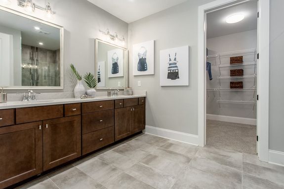 Poplar Model Finished Basement Bathroom
