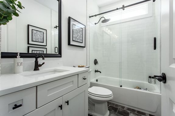 Rosewood Model Bathroom 3