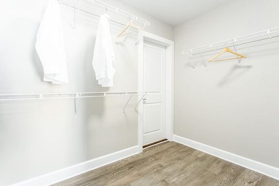 Fir Model Bonus Room Closet