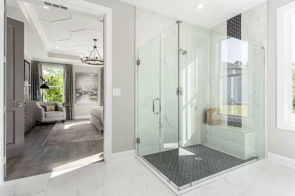 Fir Model Owner's Bath