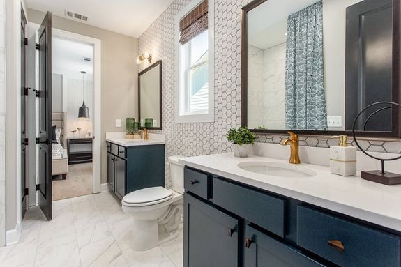spruce model secondary bath