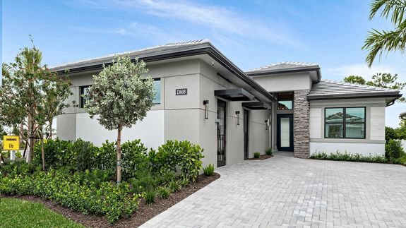 Lila Model | Front Elevation