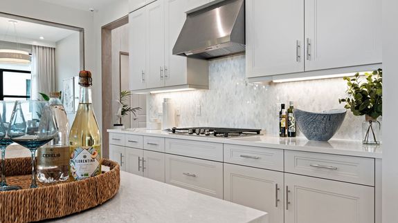 Lila Model | Island Kitchen