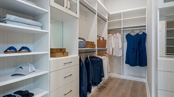 Madison Model | Owner's Closet