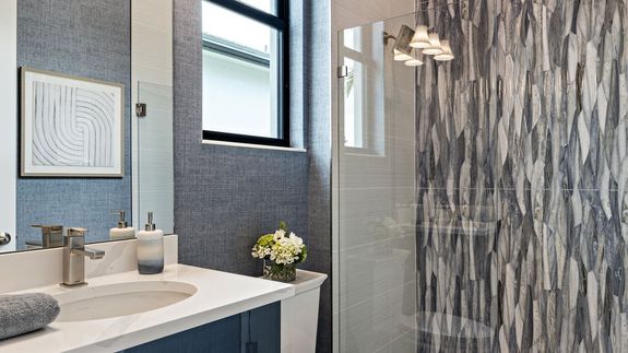Madison Model | Secondary Bath