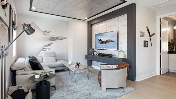 Paige Model | Bonus Room