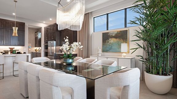 Sydney Model | Dining