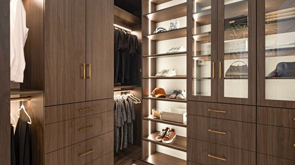 Sydney Model | Owner's Closet