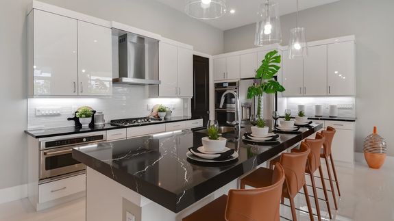 Paige Model | Kitchen