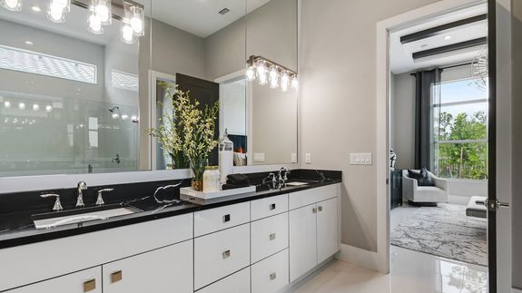 Paige Model | Owner's Bath