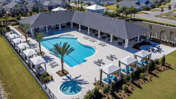 Resort-style Pool